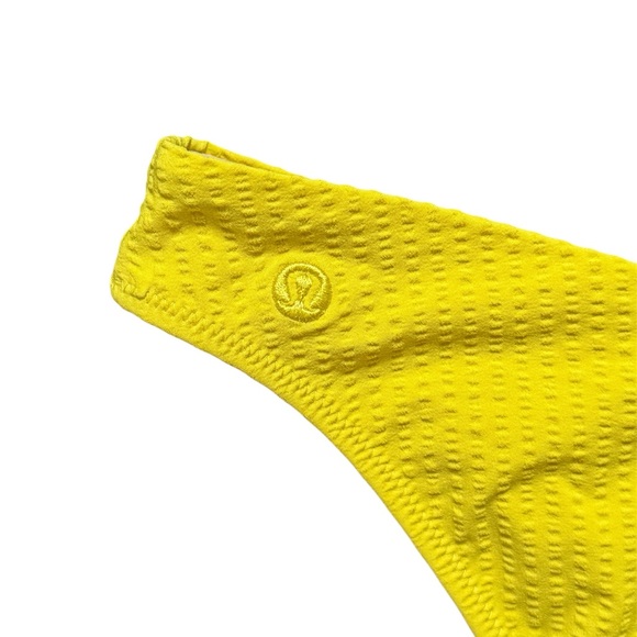 Lululemon Drifting Tides Skimpy Bottom - Small - Picture 3 of 4